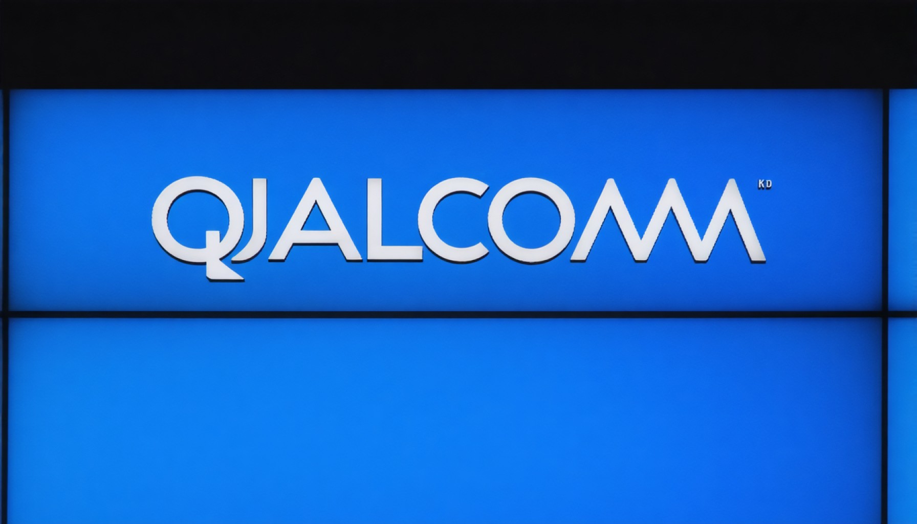 Is Now the Time to Snap Up QUALCOMM Stock? What Recent Moves by Big Players Suggest